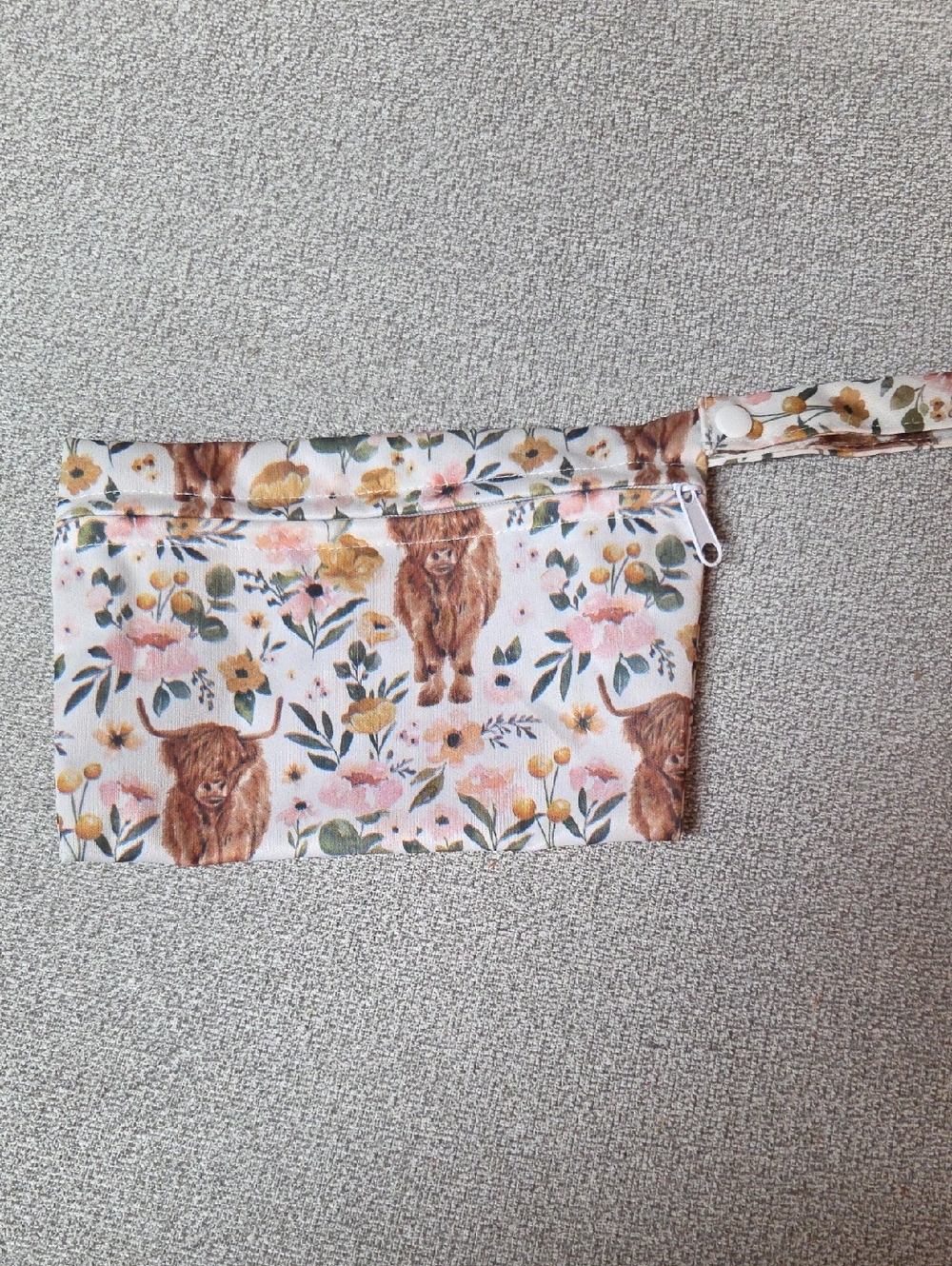 Highland Cow Pouch